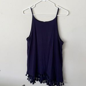 Sleeveless navy tunic with double tassel hem
